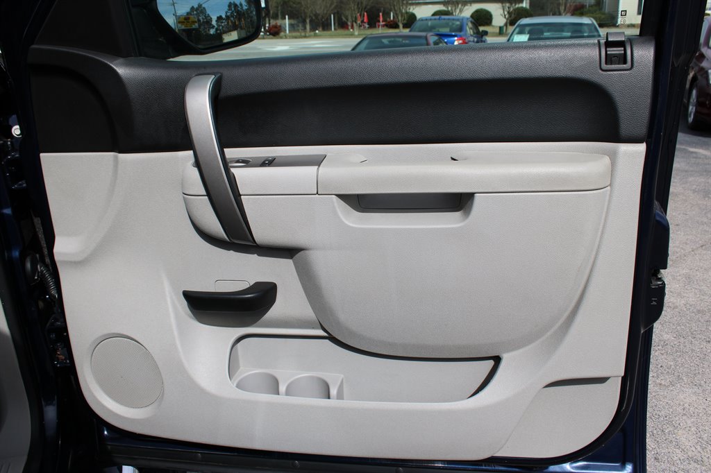 2011 Chevrolet Silverado 1500 LT photo