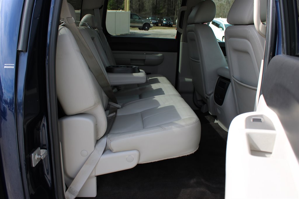 2011 Chevrolet Silverado 1500 LT photo