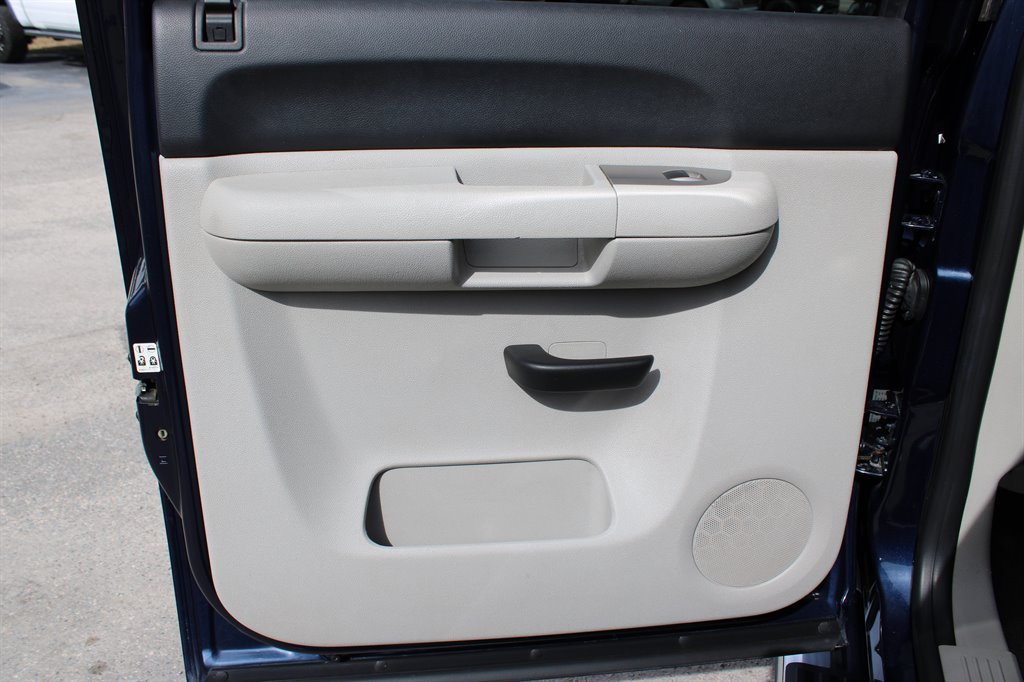 2011 Chevrolet Silverado 1500 LT photo