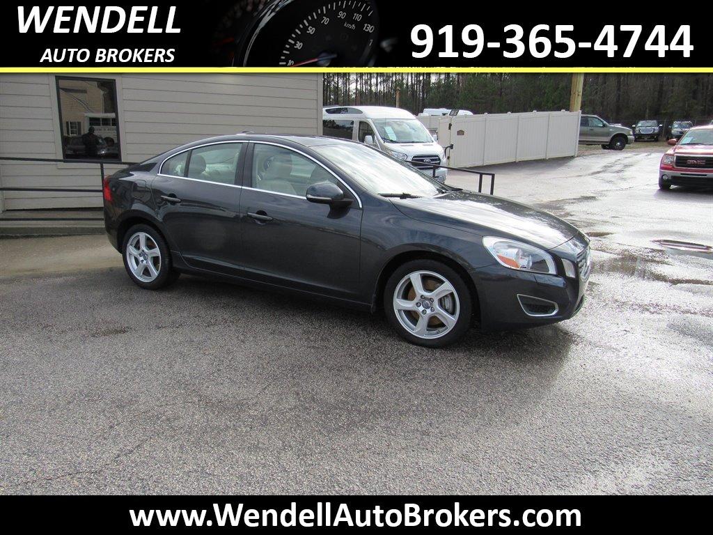 2013 Volvo S60 - $6,528