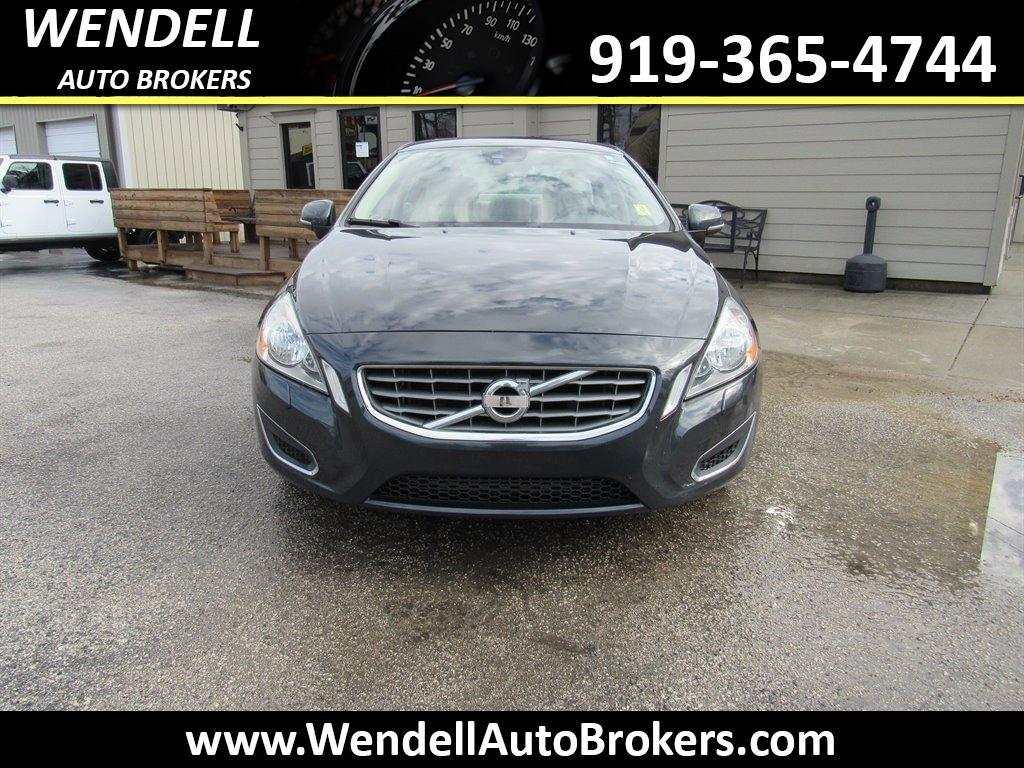 2013 Volvo S60 - $6,528