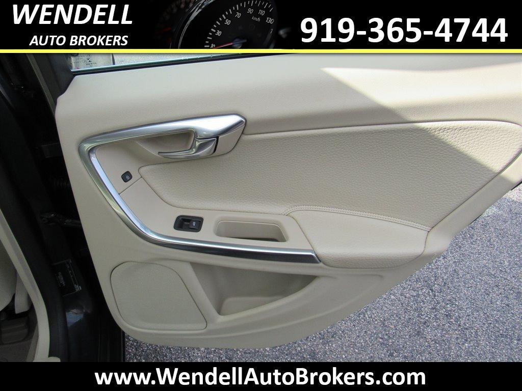 2013 Volvo S60 - $6,528