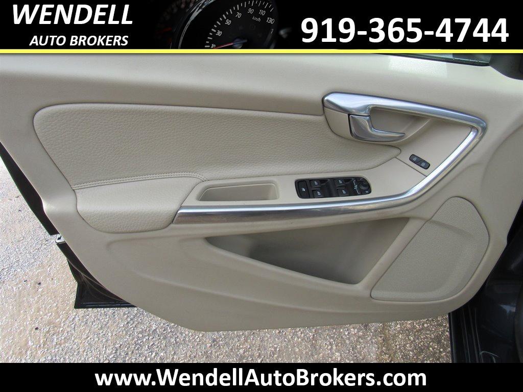 2013 Volvo S60 - $6,528