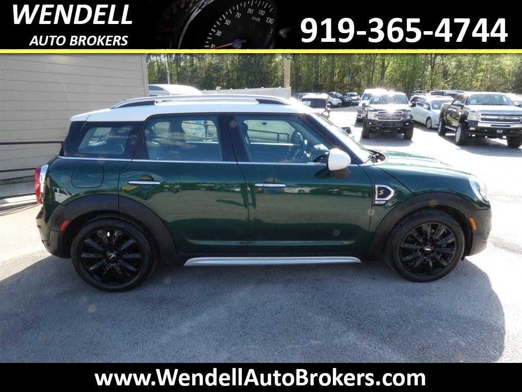 2016 Mini Cooper S ALL4 photo 19