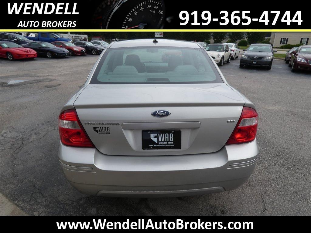 2007 Ford Five Hundred SEL photo