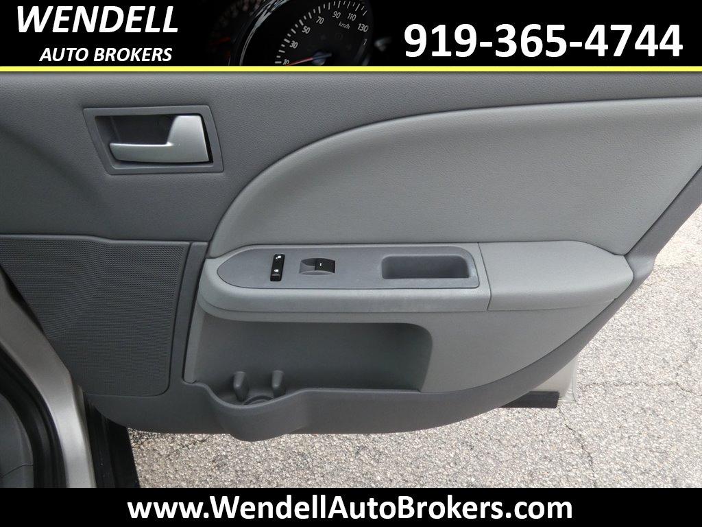 2007 Ford Five Hundred SEL photo