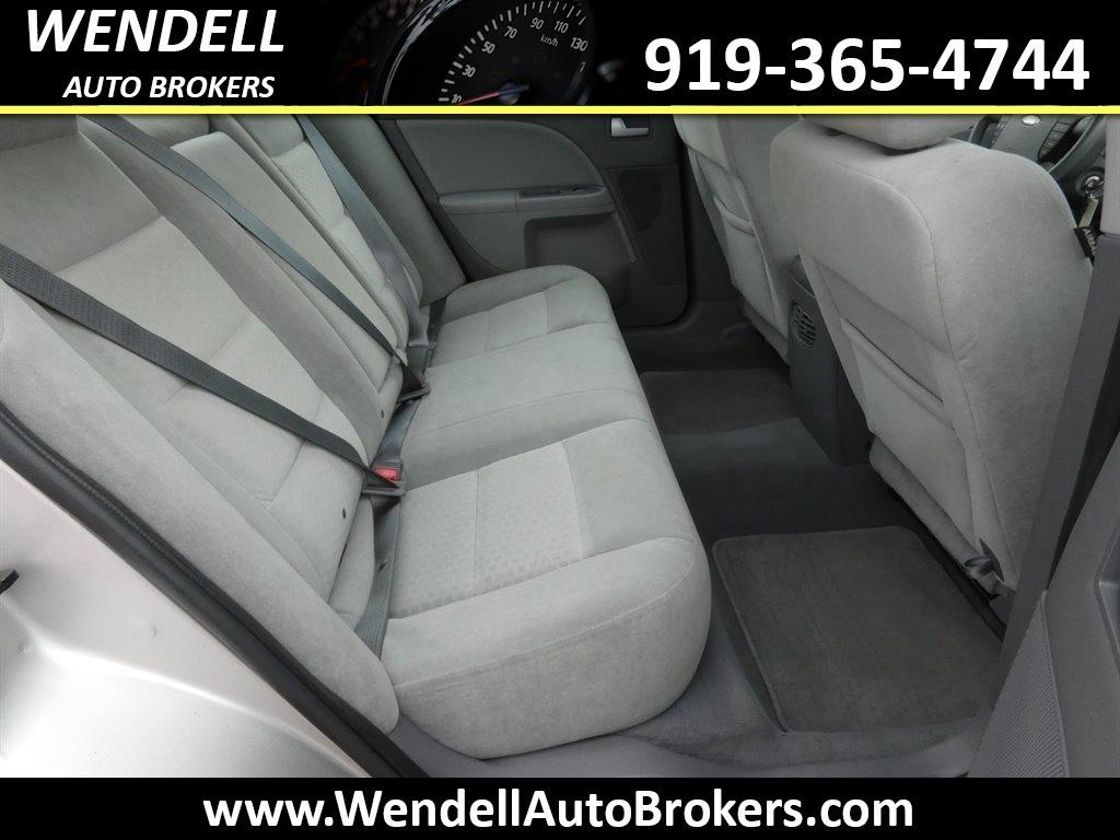 2007 Ford Five Hundred SEL photo