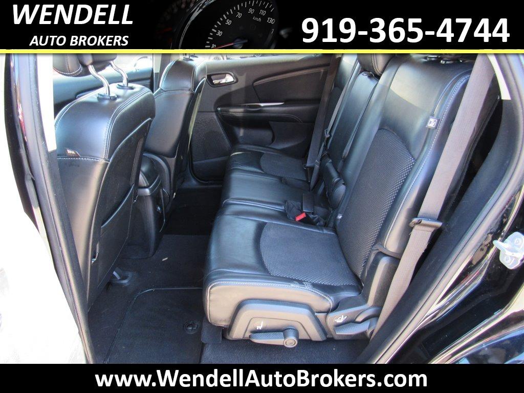 2017 Dodge Journey Crossroad photo