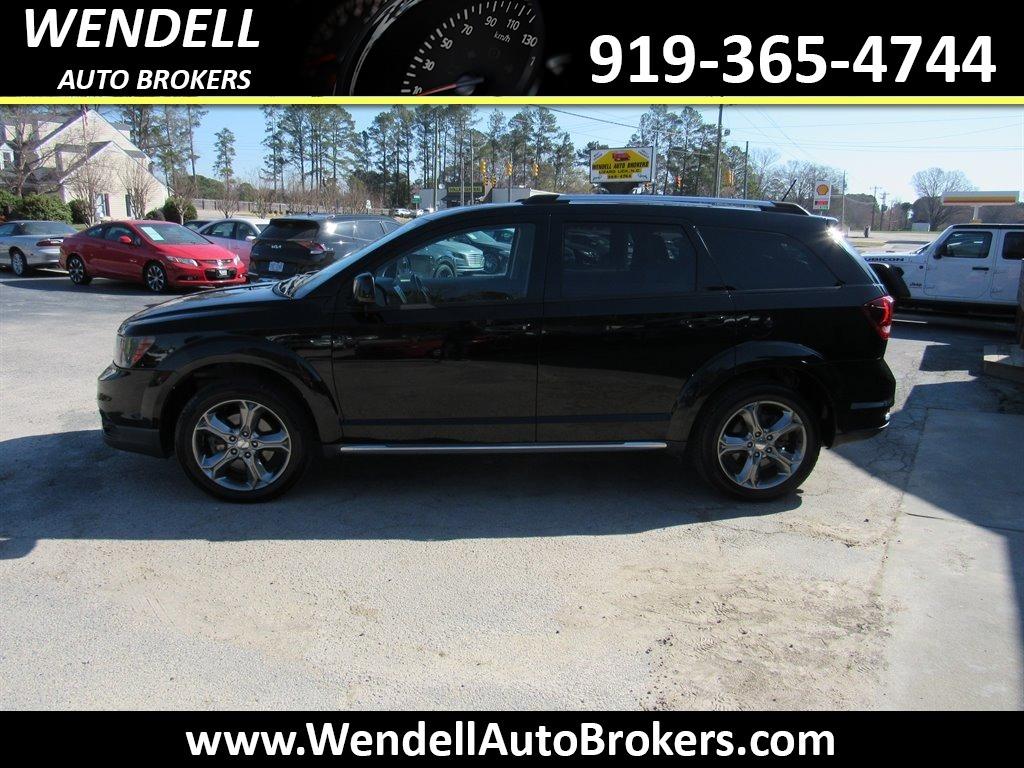 2017 Dodge Journey Crossroad photo