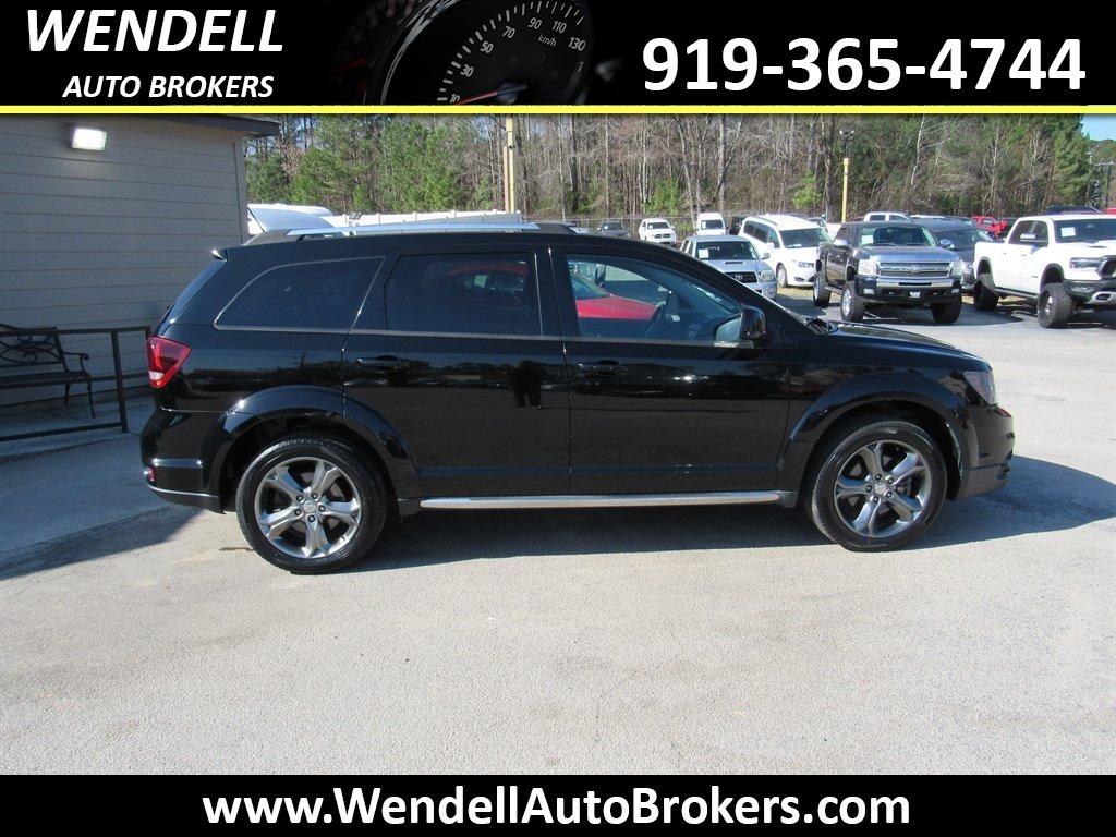 2017 Dodge Journey Crossroad photo
