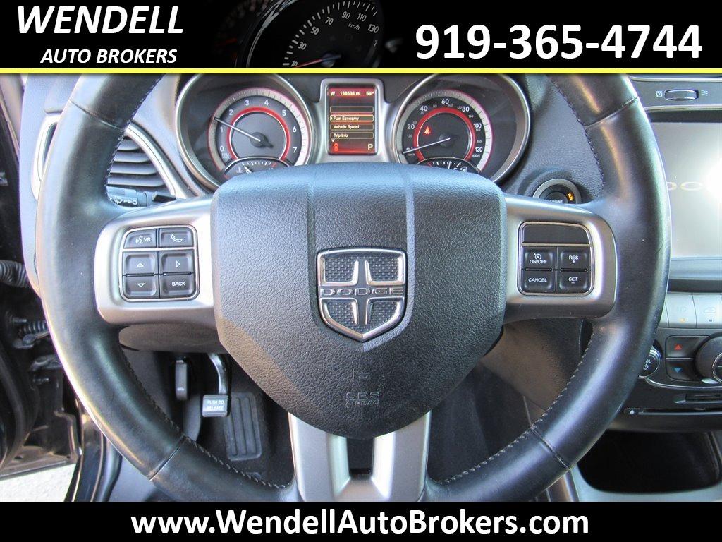 2017 Dodge Journey Crossroad photo
