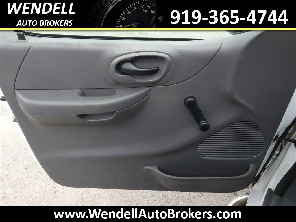 2003 Ford F-150 XL photo