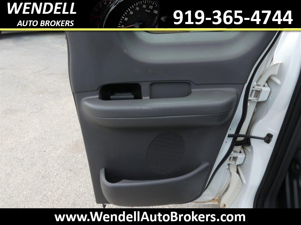 2003 Ford F-150 XL photo