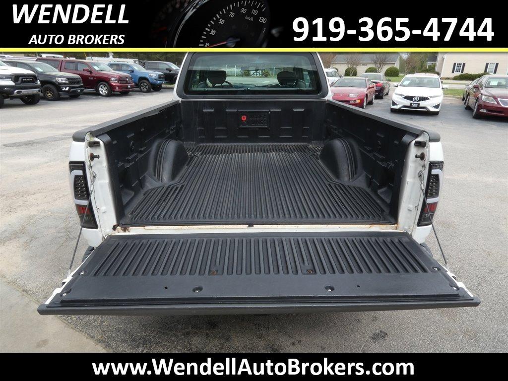 2003 Ford F-150 XL photo