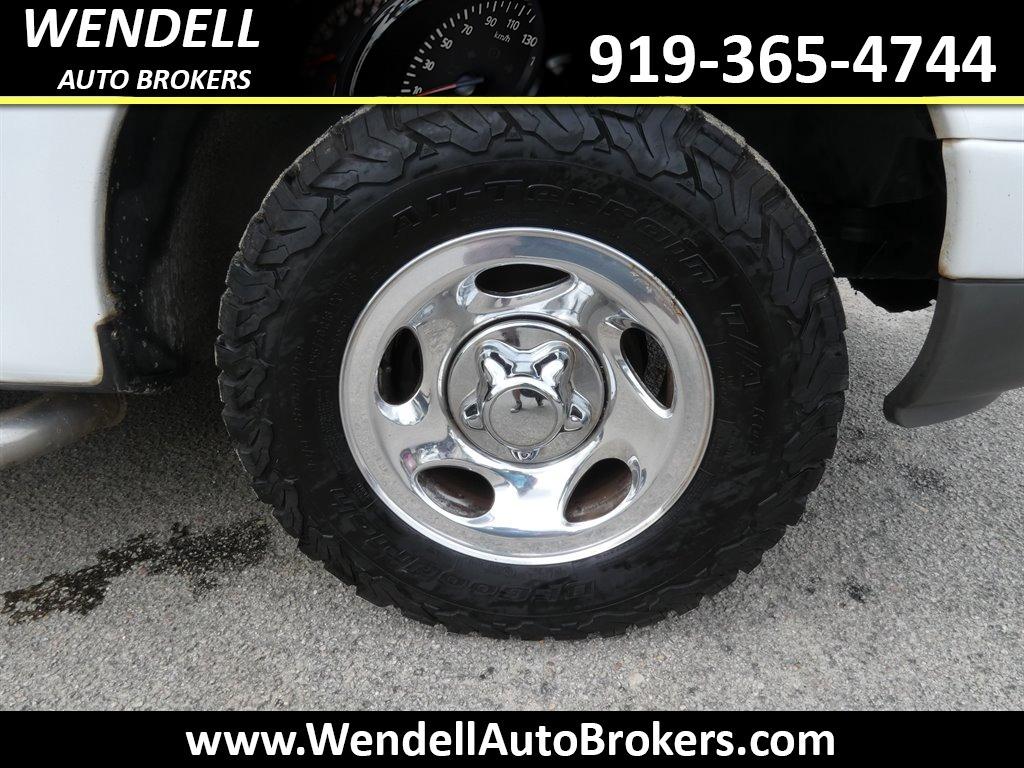2003 Ford F-150 XL photo