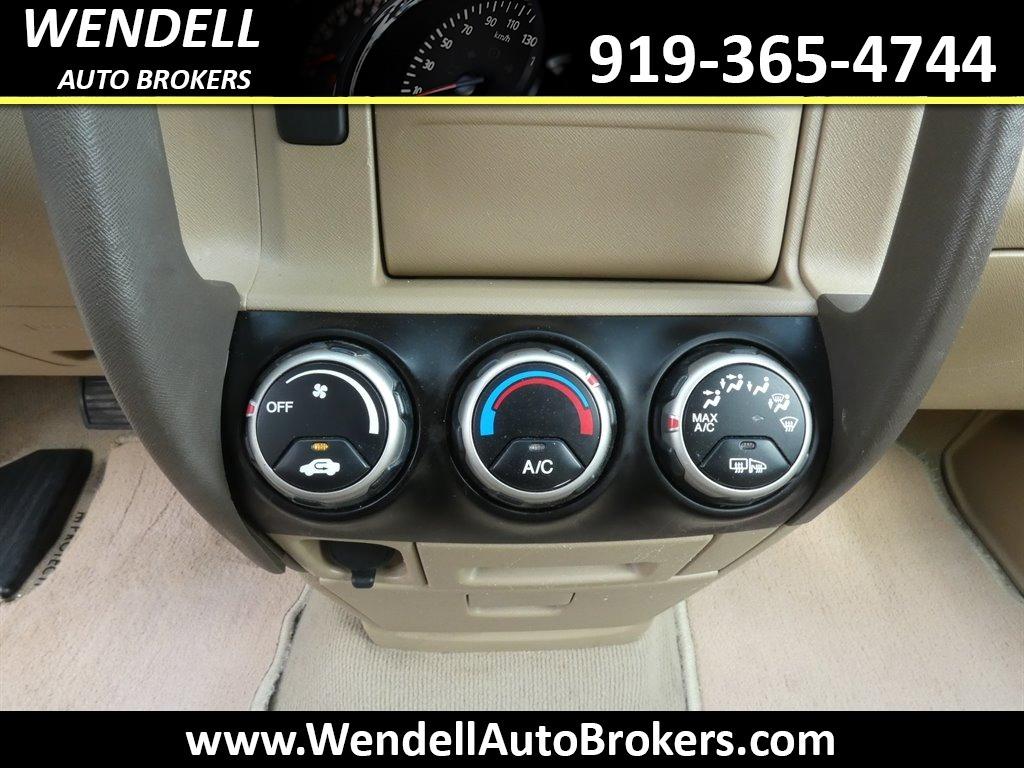 2005 Honda CR-V Special Edition photo