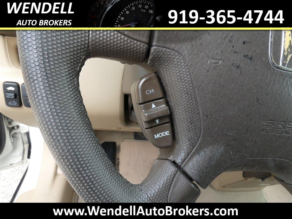 2005 Honda CR-V Special Edition photo