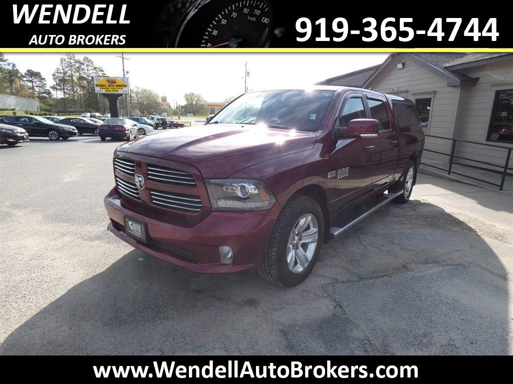 2016 RAM 1500 Sport photo