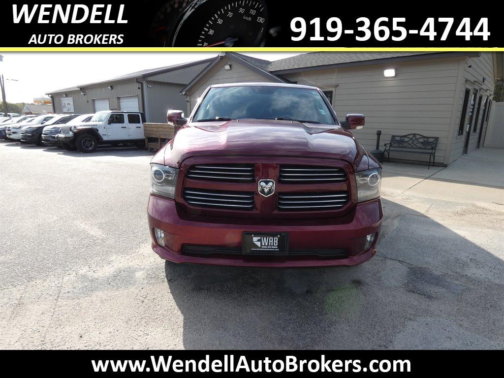 2016 RAM 1500 Sport photo