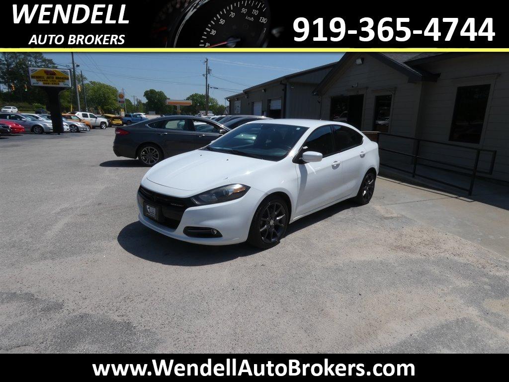 2016 Dodge Dart SXT photo