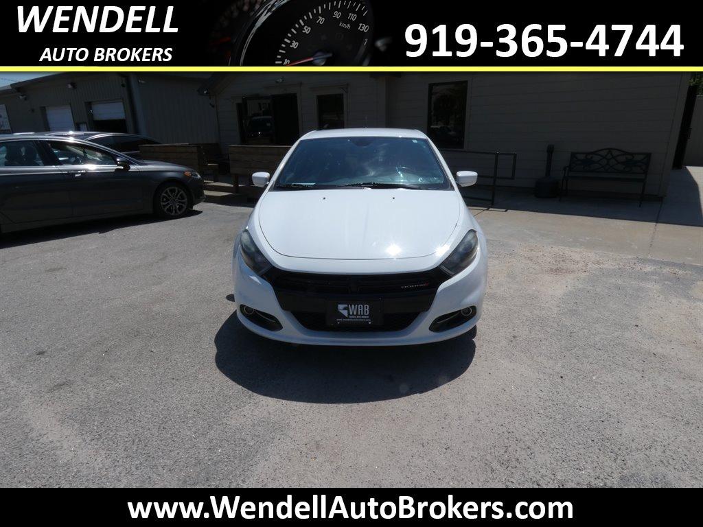 2016 Dodge Dart SXT photo