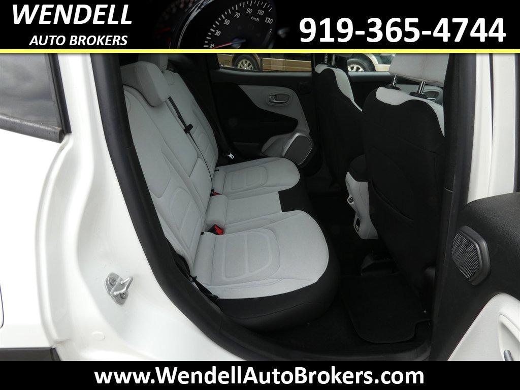 2018 Jeep Renegade Latitude photo
