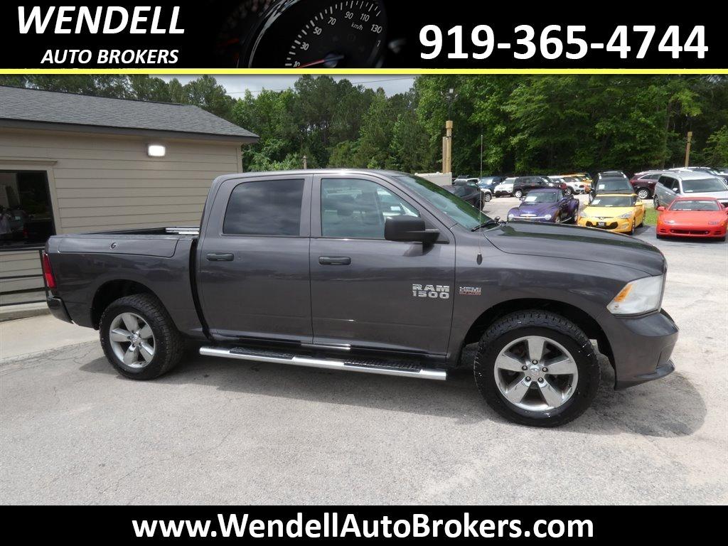 2015 RAM 1500 Tradesman photo