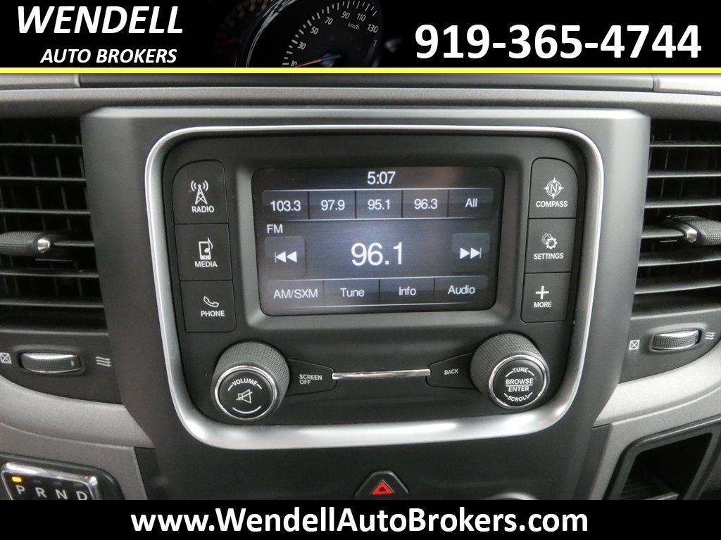 2015 RAM 1500 Tradesman photo