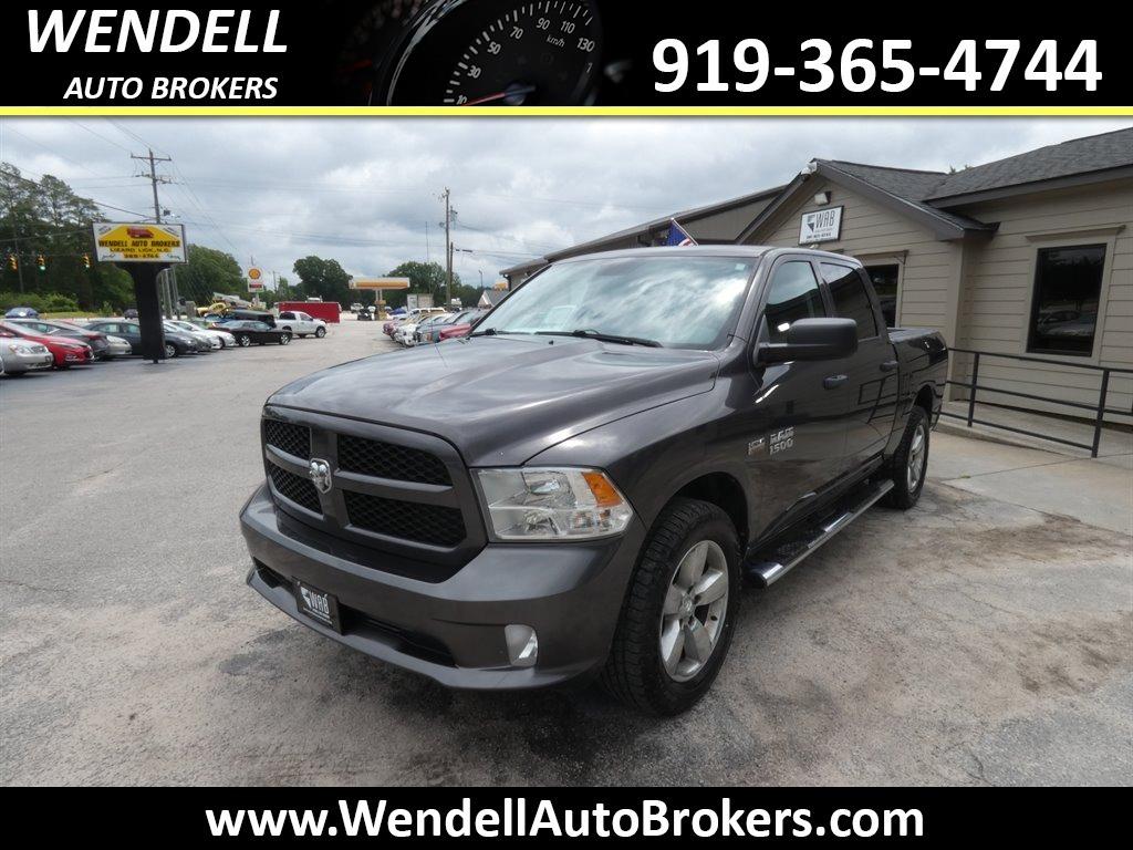 2015 RAM 1500 Tradesman photo