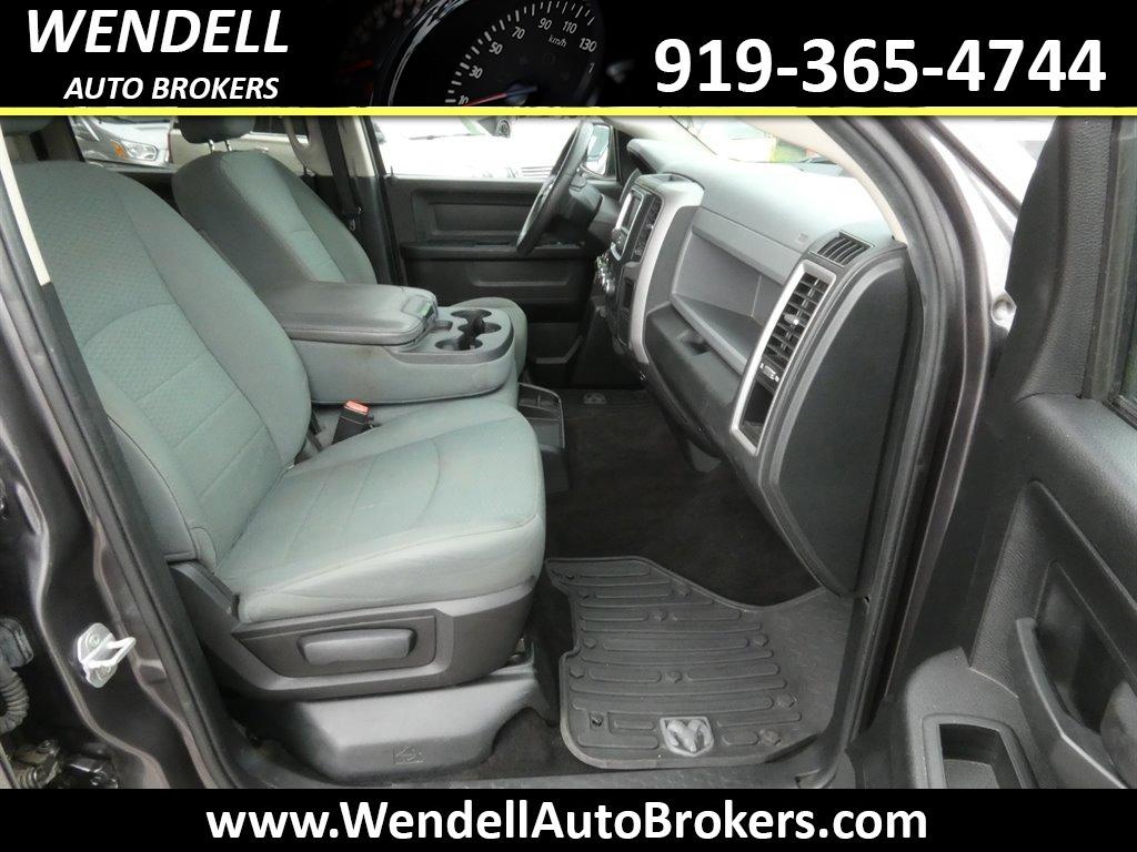 2015 RAM 1500 Tradesman photo