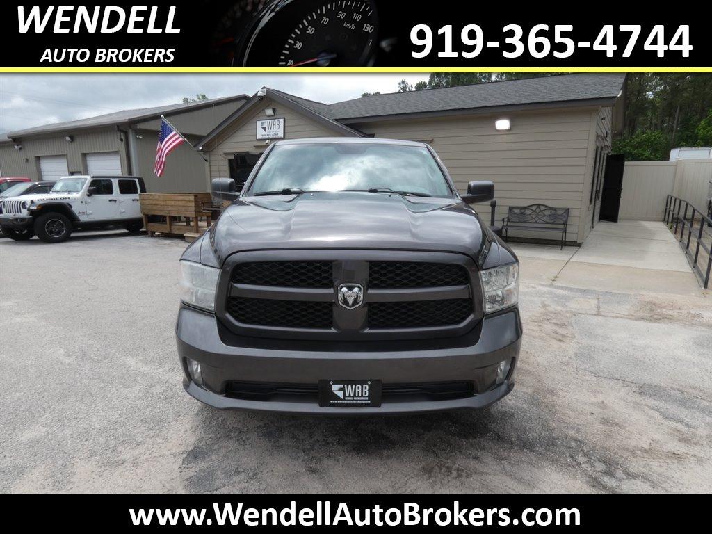 2015 RAM 1500 Tradesman photo