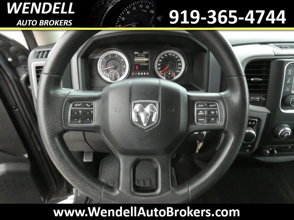 2015 RAM 1500 Tradesman photo