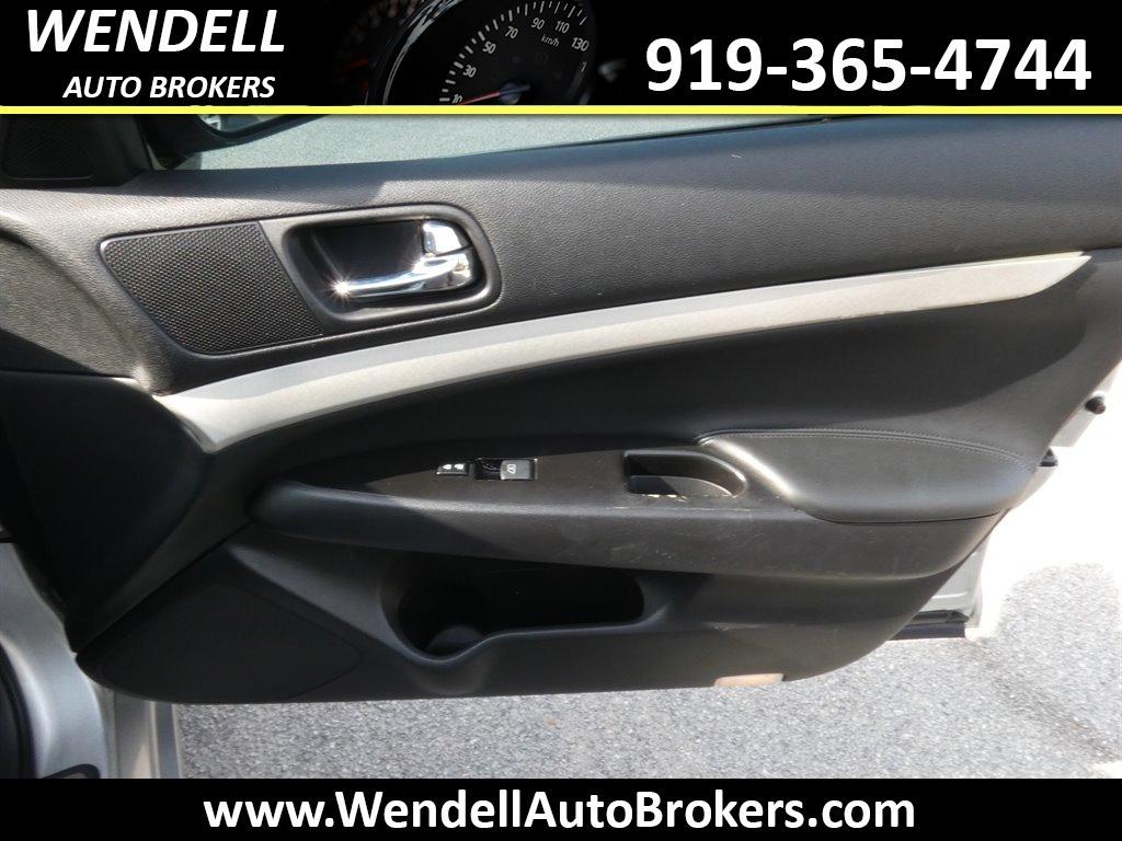 2008 Infiniti G35 x photo