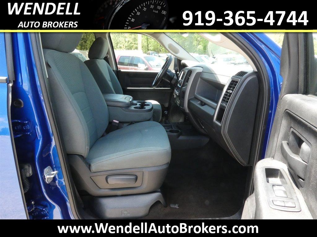 2015 RAM 3500 Tradesman photo