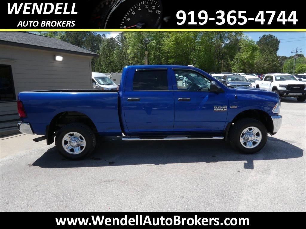 2015 RAM 3500 Tradesman photo
