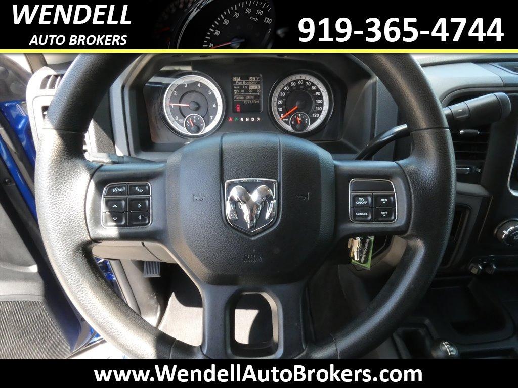 2015 RAM 3500 Tradesman photo
