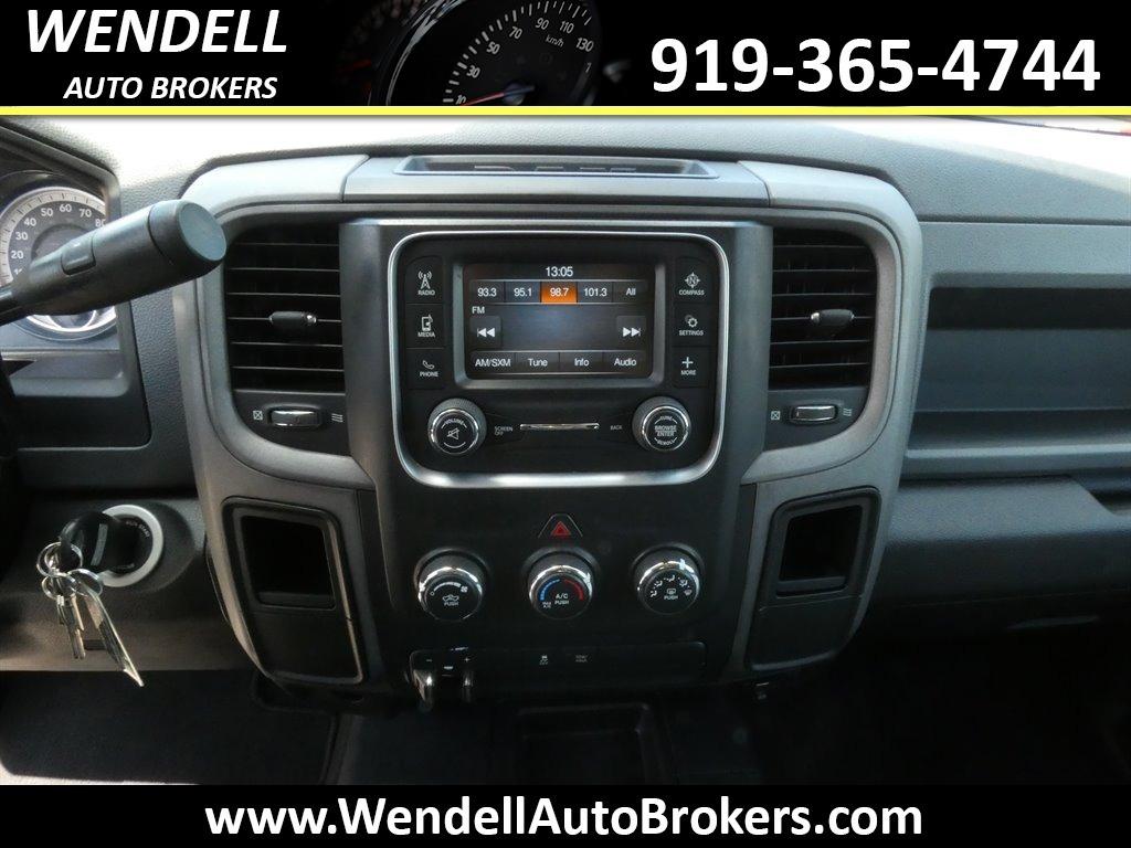2015 RAM 3500 Tradesman photo