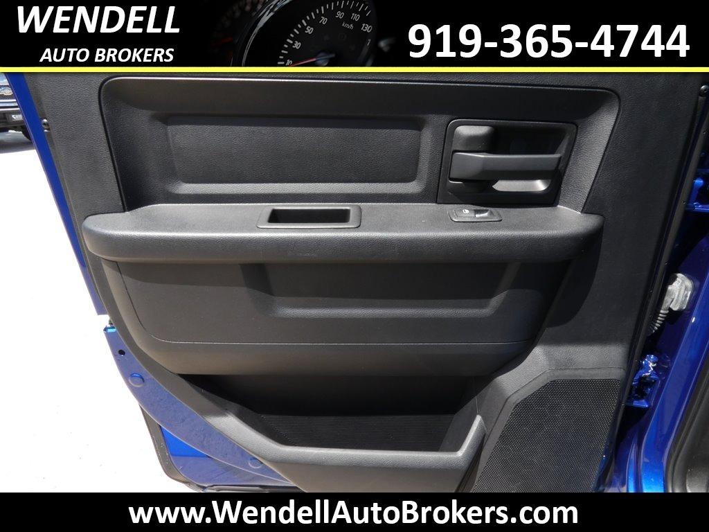 2015 RAM 3500 Tradesman photo