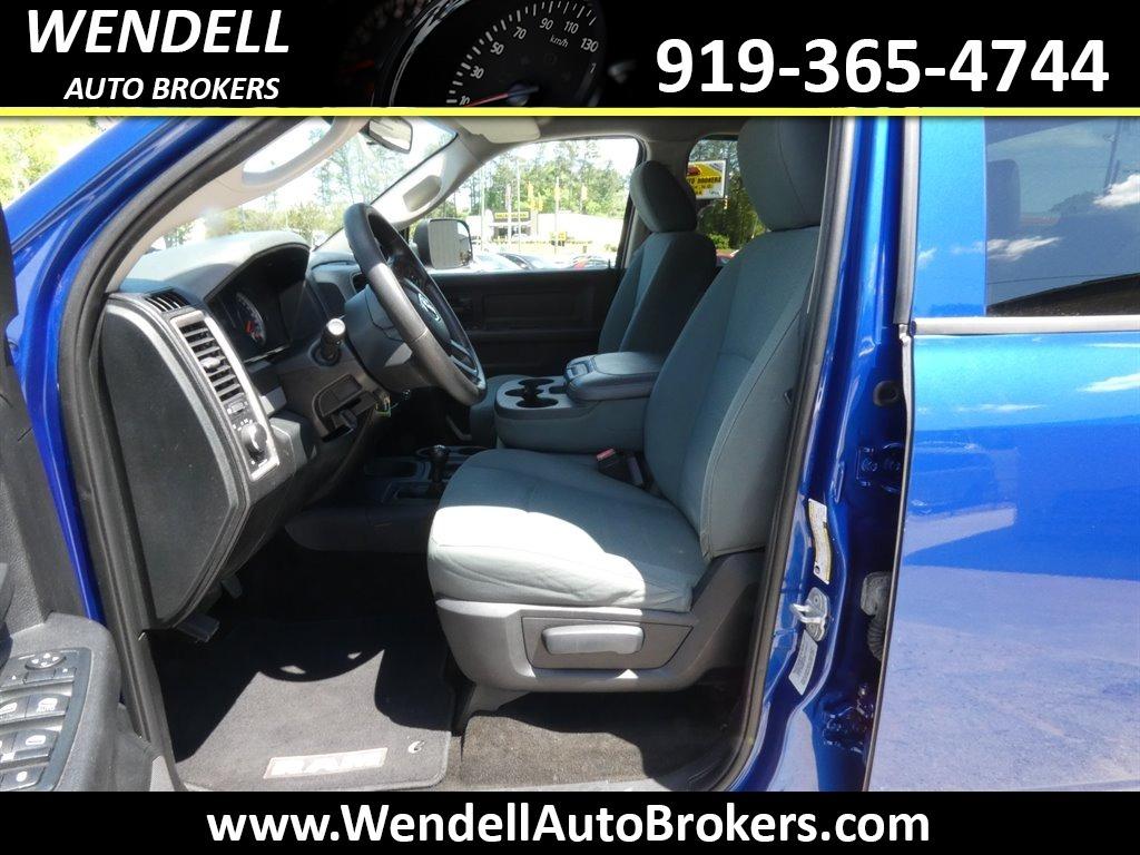 2015 RAM 3500 Tradesman photo