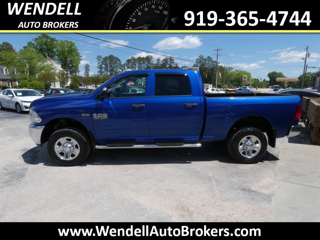 2015 RAM 3500 Tradesman photo
