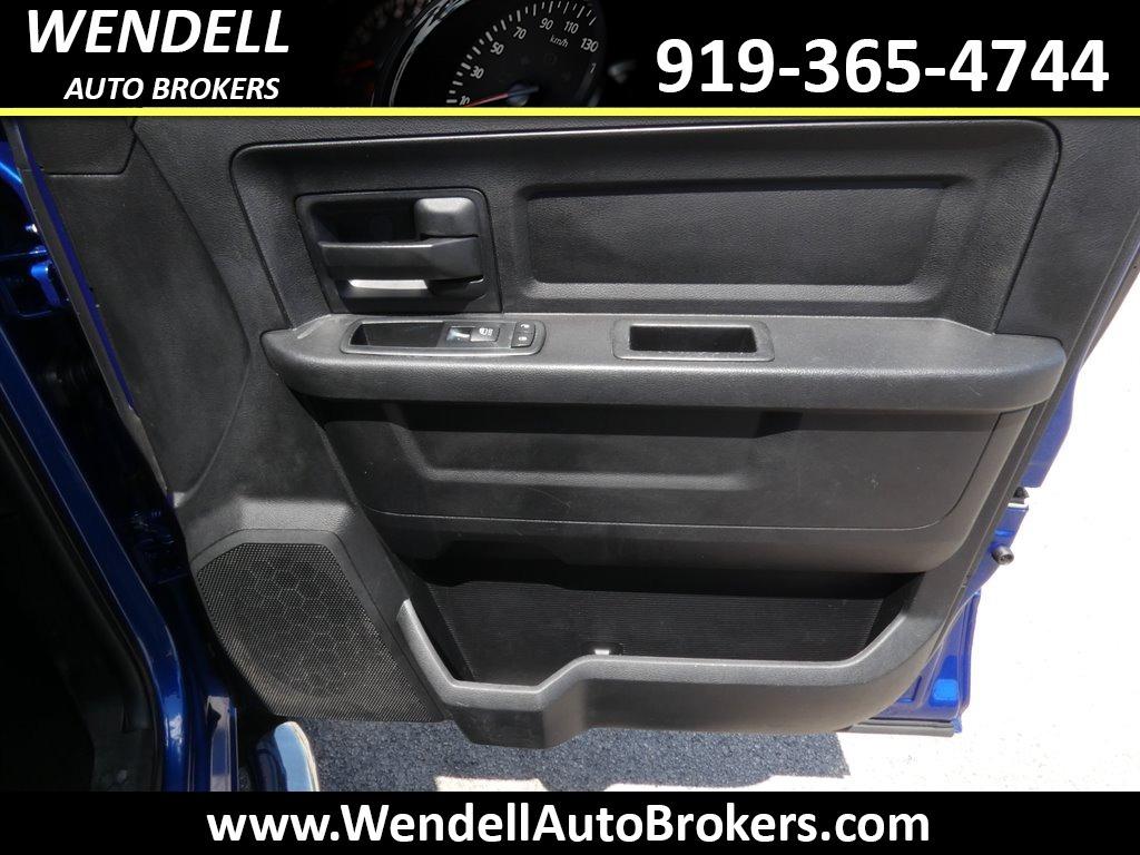 2015 RAM 3500 Tradesman photo