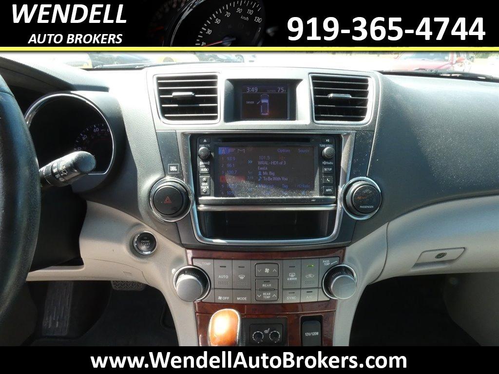 2013 Toyota Highlander - $14,826