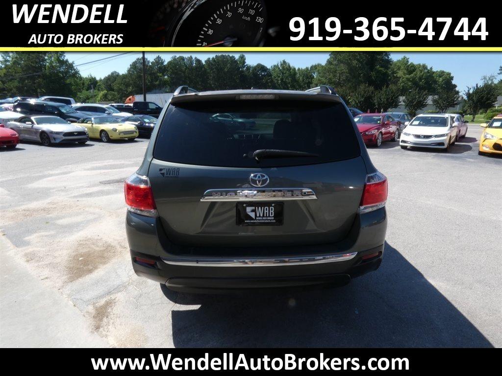2013 Toyota Highlander - $14,826