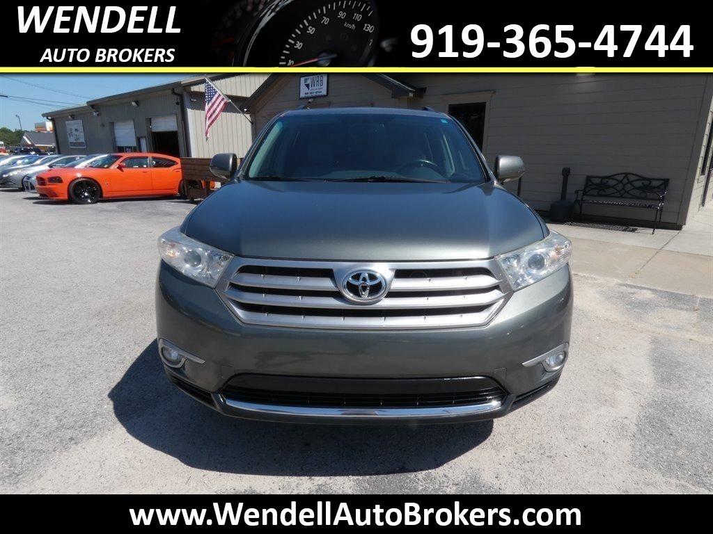 2013 Toyota Highlander - $14,826