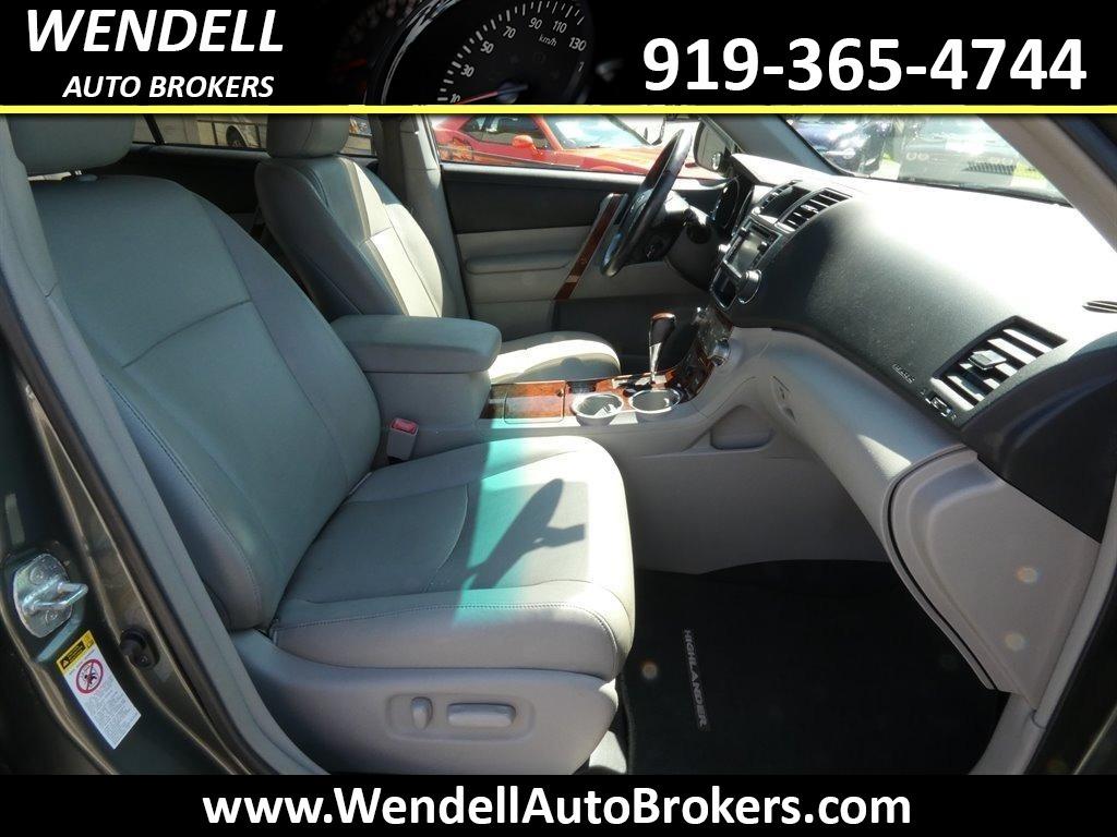 2013 Toyota Highlander - $14,826