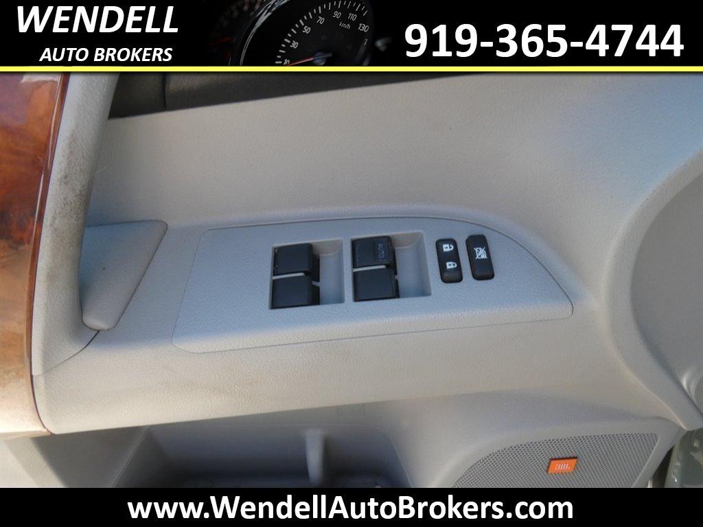 2013 Toyota Highlander - $14,826