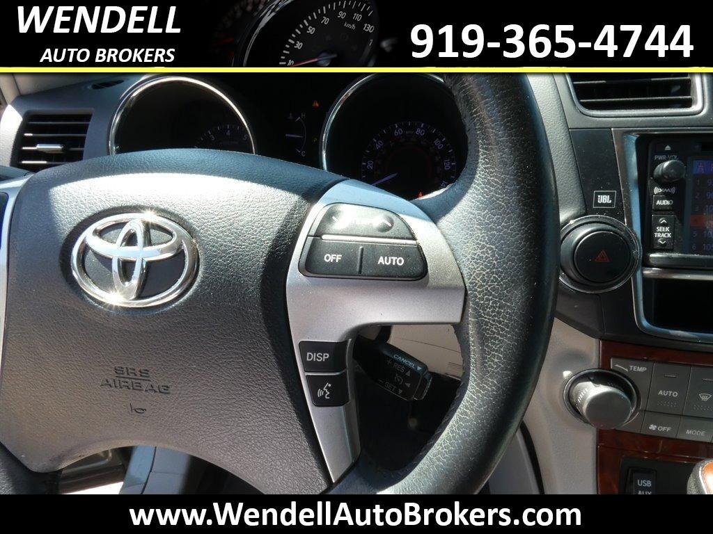 2013 Toyota Highlander - $14,826