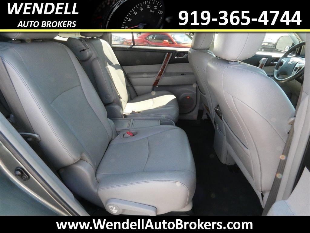 2013 Toyota Highlander - $14,826