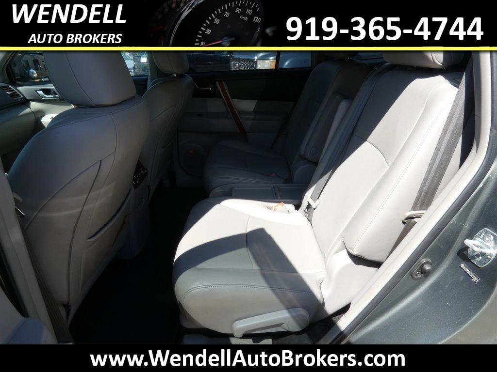 2013 Toyota Highlander - $14,826