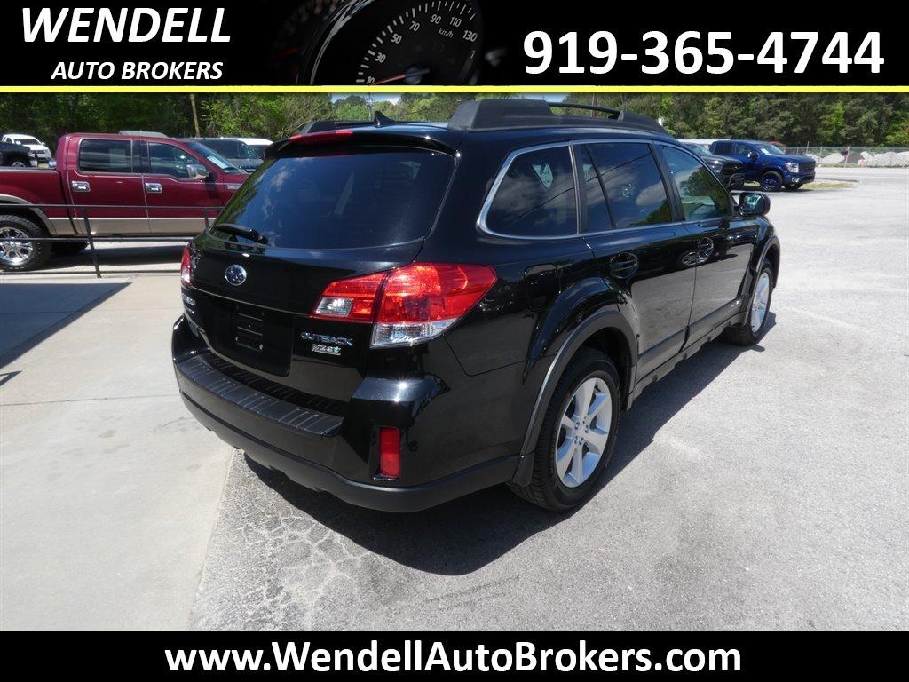 2014 Subaru Outback - $11,488